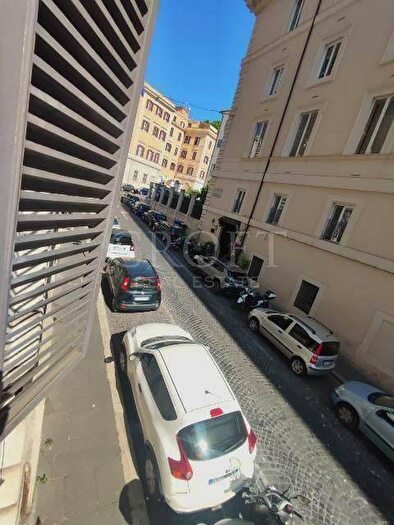 Appartamento bilocale in affitto in Monti, Roma