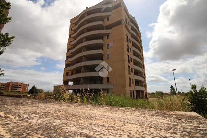 Appartamento monolocale in vendita in Via Enrico De Nicola, Pomezia