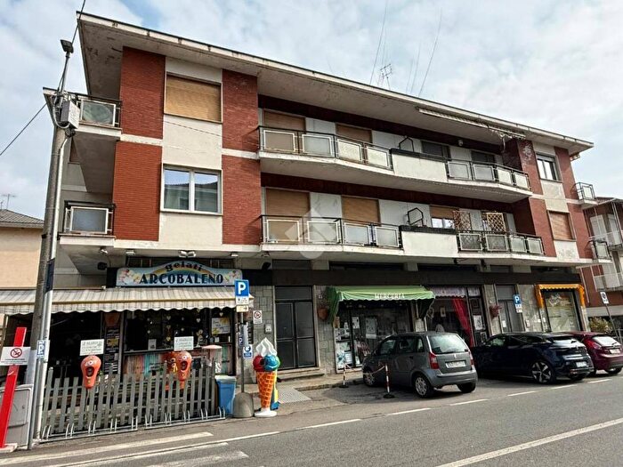 Appartamento trilocale in affitto in Via Giacomo Matteotti, Lanzo Torinese