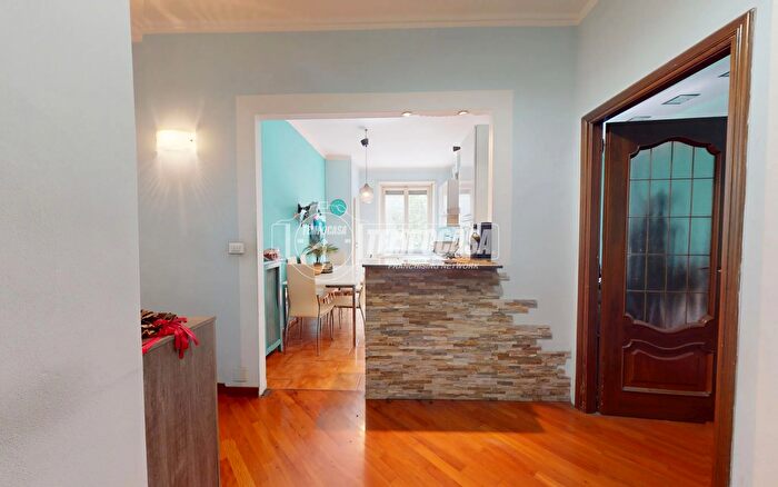 Appartamento trilocale in vendita in Corso Regina Margherita, Torino