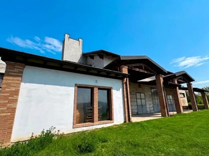 Casa con 6 locali in vendita in Località Vermietta, Montalto Pavese