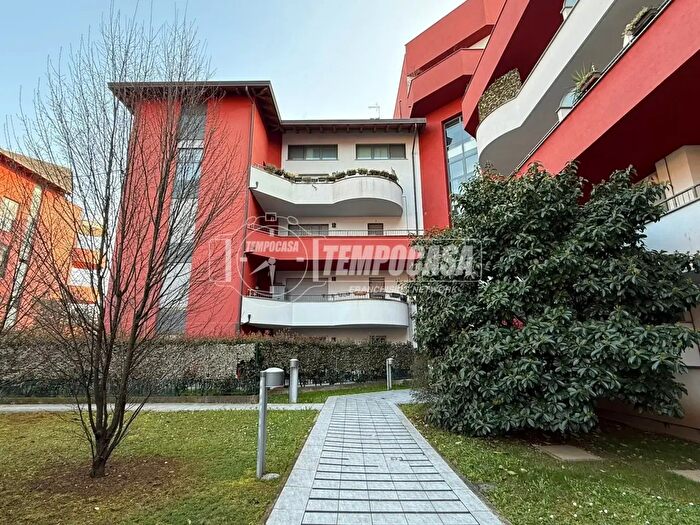 Appartamento bilocale in vendita in Via dei Frassini Privata, Legnano