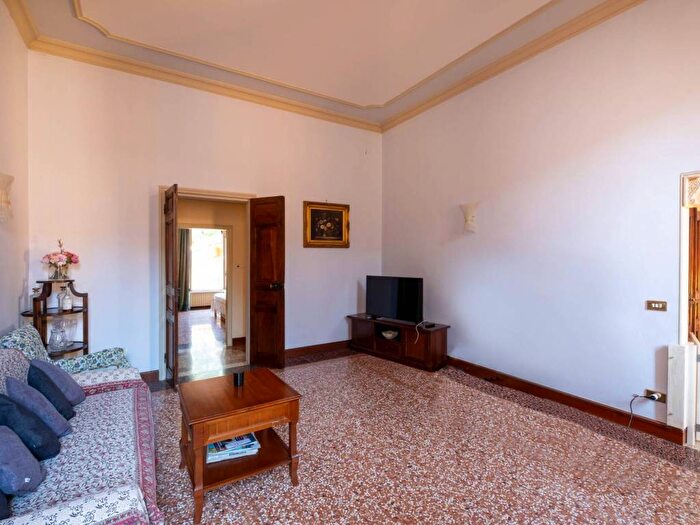 Appartamento quadrilocale in affitto in Strada Maggiore, Santo Stefano, Bologna