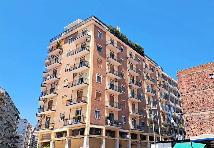 Appartamento con 7 locali in vendita in Catania, Catania