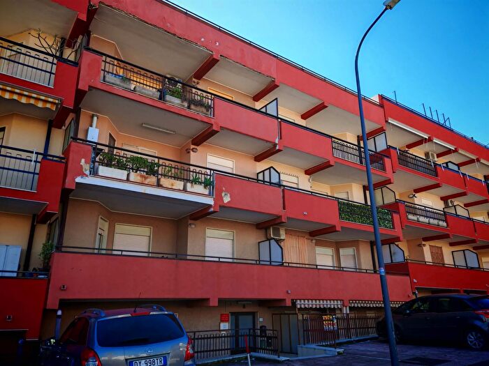 Appartamento quadrilocale in vendita in Viia Nazionale, SantAlessio Siculo