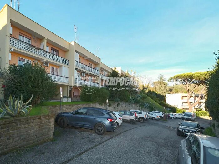 Appartamento bilocale in vendita in Viale Antonio Gramsci, Campagnano Di Roma