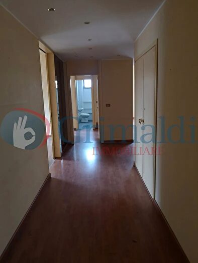 Appartamento trilocale in affitto in Via Giuseppe Frua, Milano