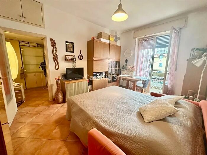 Appartamento monolocale in affitto in Via Noto, Milano