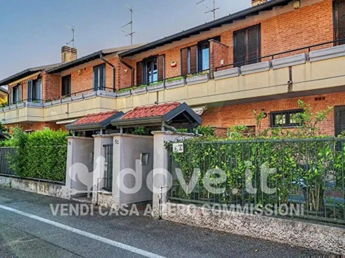 Casa con 5 locali in vendita in Via Pirandello b, Cesano Maderno