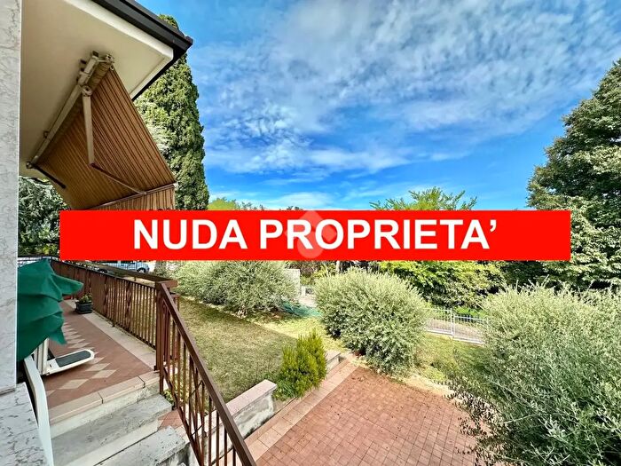 Casa con 5 locali in vendita in Via Fusara, Sona