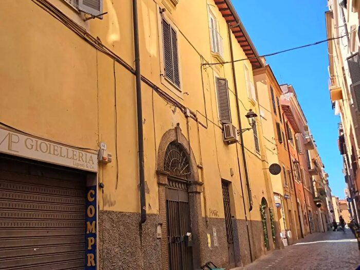 Appartamento bilocale in vendita in Via Camillo Benso di Cavour, Frascati