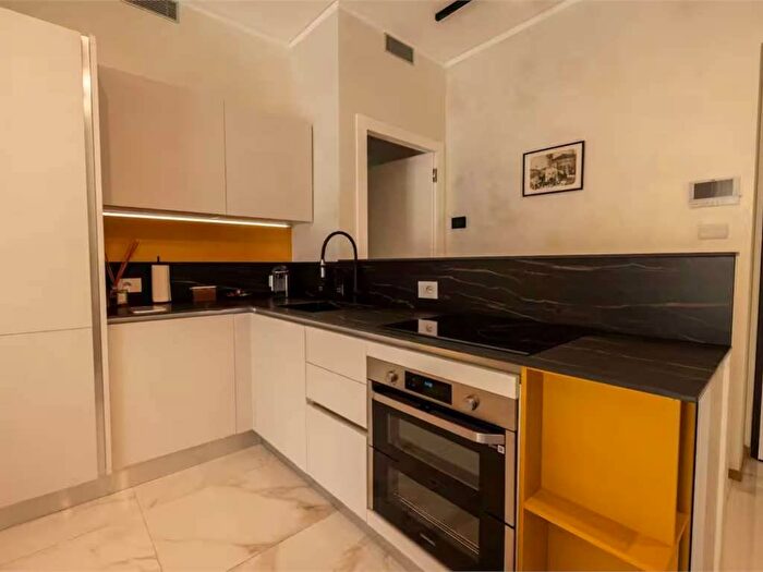 Appartamento bilocale in affitto in Via Venti Settembre, Via Roma, Torino