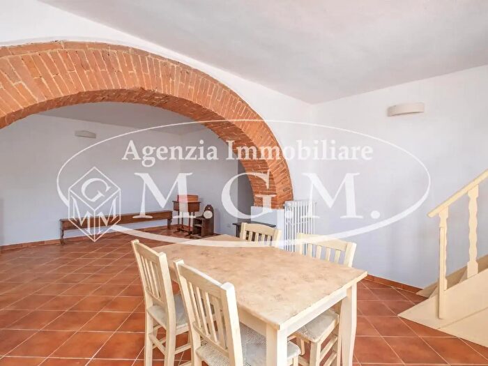 Appartamento con 5 locali in vendita in I, Calcinaia