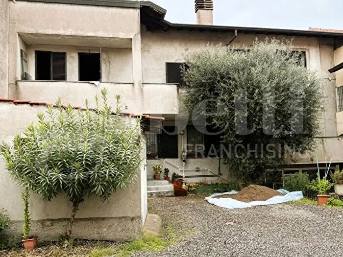 Appartamento trilocale in vendita in Uboldo