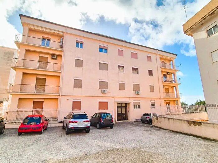 Appartamento quadrilocale in affitto in Via Platone, Agrigento