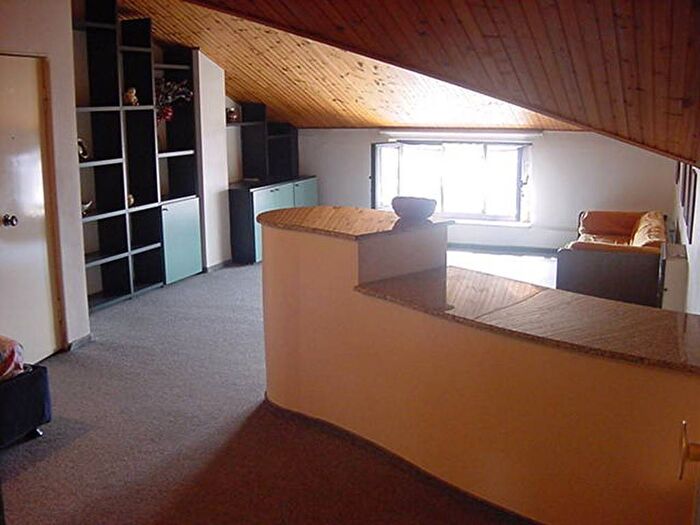 Appartamento bilocale in affitto in Via Ventimiglia, Nizza Millefonti, Torino