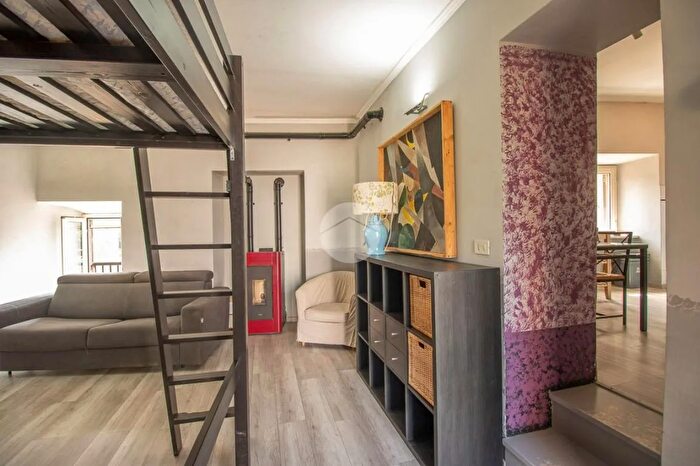 Appartamento bilocale in vendita in Via Leonardo da Vinci, Tarano