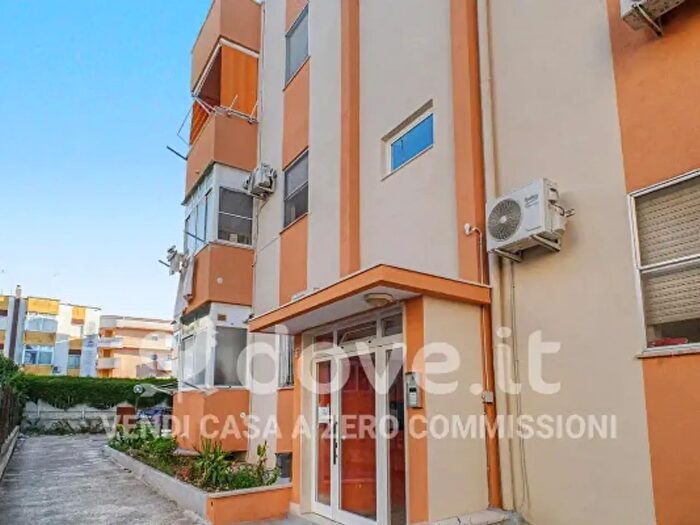 Appartamento trilocale in vendita in Via Andrea Costa, San Giorgio Ionico