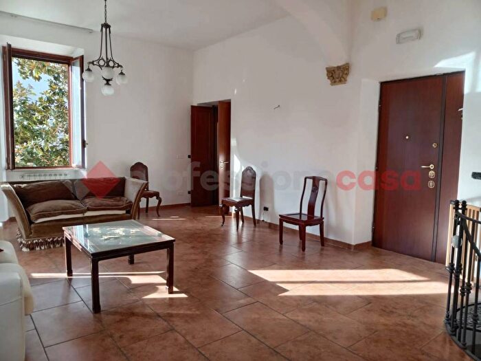 Appartamento con 5 locali in affitto in VIA OTTAVIO ASSAROTTI, Monte Mario Trionfale, Roma