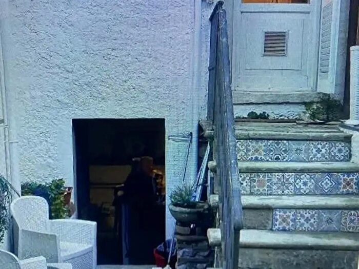 Casa bilocale in vendita in Seravezza