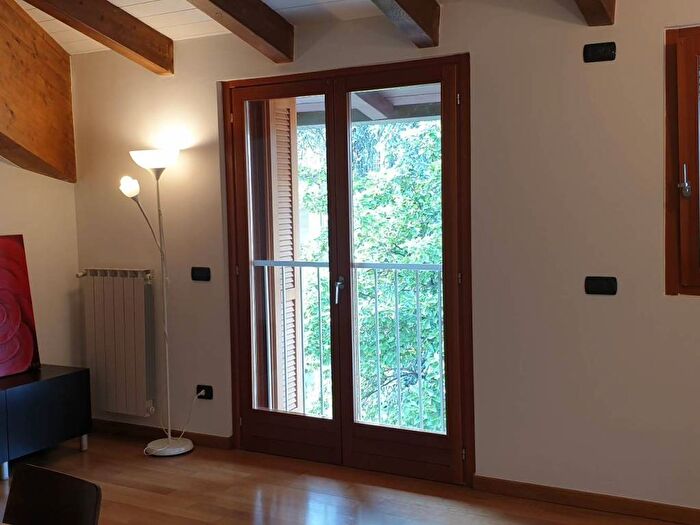 Appartamento bilocale in affitto in Monte Rosa Lotto, Milano