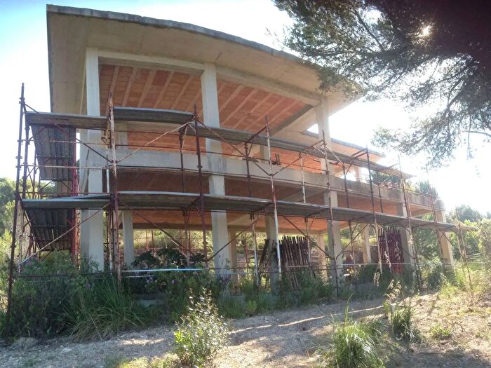 Casa con 5 locali in vendita in Via Vacardito Snc, Itri