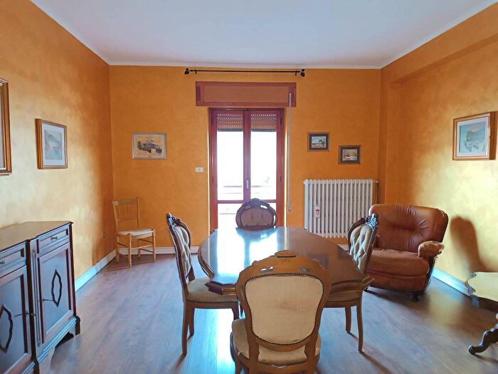 Appartamento trilocale in affitto in Via Ruggero Grieco, Centro, Avezzano