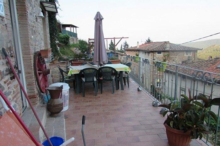 Casa con 5 locali in vendita in Capannori