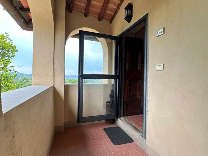 Appartamento trilocale in affitto in Candeli, Bagno a Ripoli