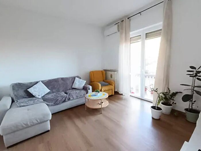 Appartamento trilocale in affitto in Via Luigi Cibrario d, Asti