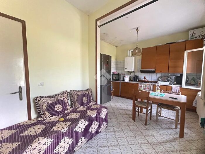 Appartamento trilocale in vendita in Via Case Rosse, Resana