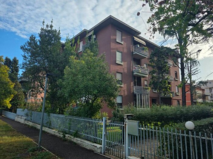 Appartamento trilocale in affitto in Via Fratelli Bandiera, Ospedale Volturno, Parma