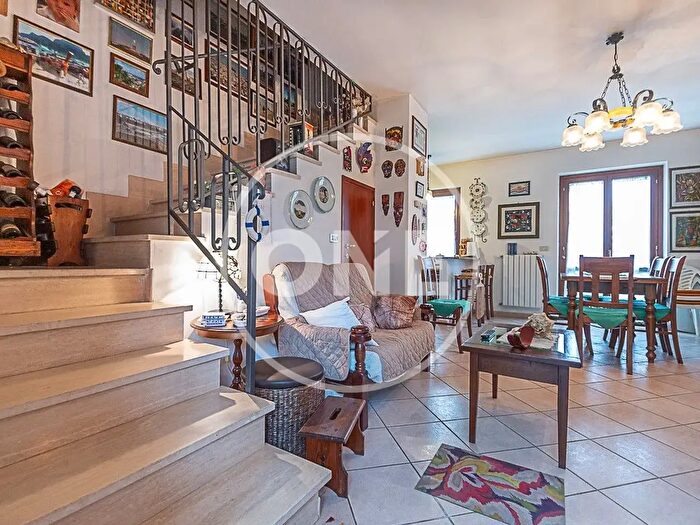 Casa trilocale in vendita in Via San Matteo, SantEufemia A Maiella