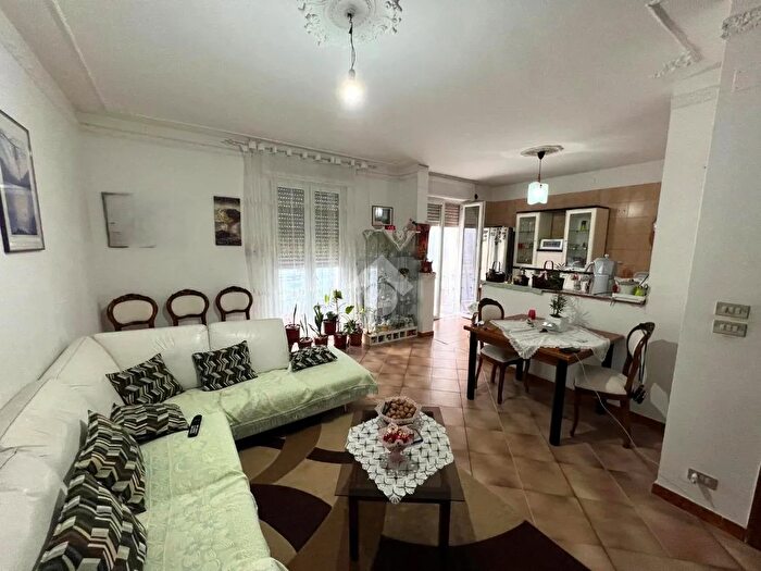 Appartamento trilocale in vendita in Via Vercelli, Altamura