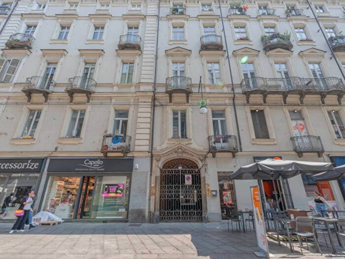 Appartamento monolocale in affitto in Via Giuseppe Garibaldi, Quadrilatero Romano, Torino