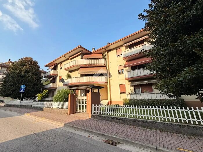 Appartamento trilocale in vendita in Via Giovanni Battista Beccaria, Valdagno