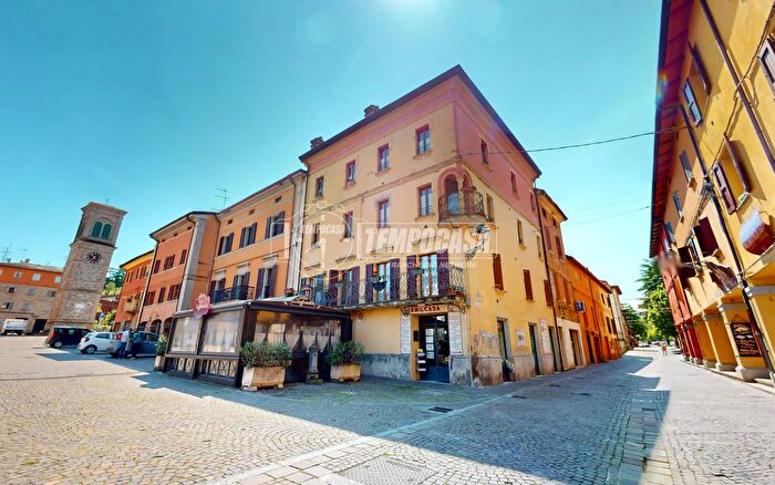 Appartamento trilocale in vendita in Piazza XV Agosto Savigno, Valsamoggia