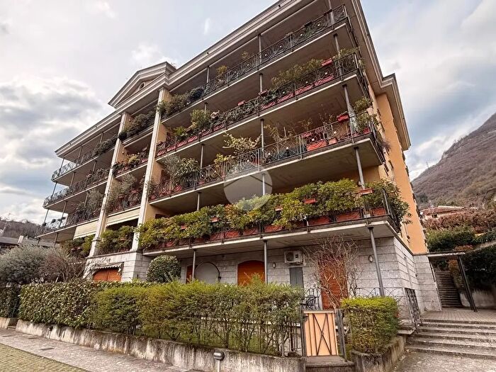 Appartamento trilocale in vendita in Viale Alessandro Manzoni, Darfo Boario Terme