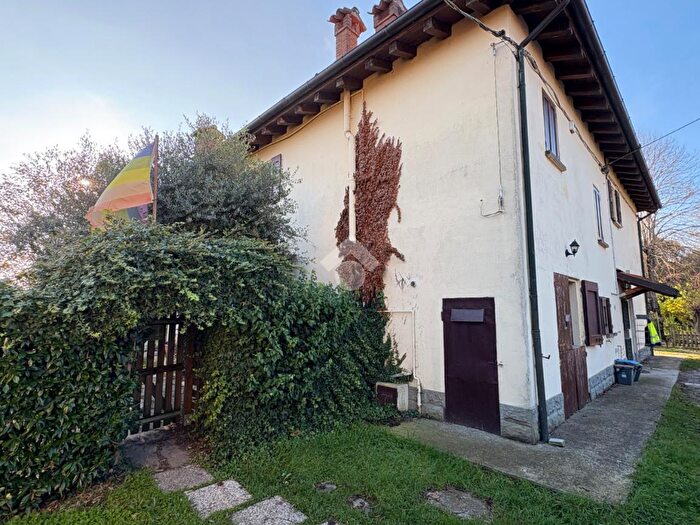 Casa trilocale in vendita in Via Pianella, Budrio