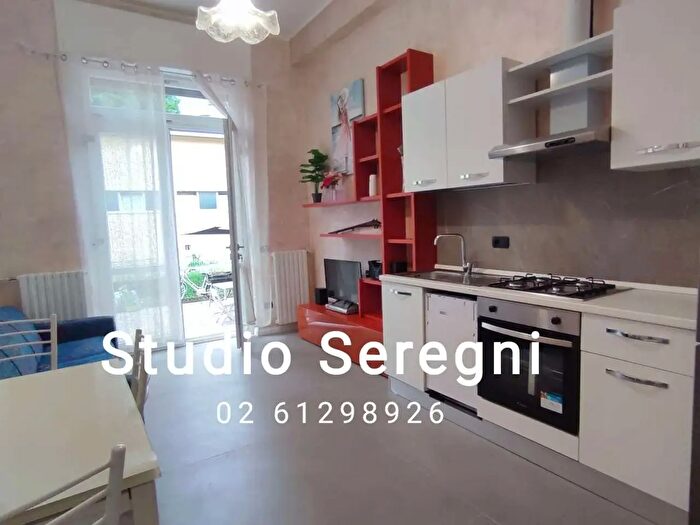 Appartamento trilocale in affitto in Via Giuseppe Rovani, Sesto San Giovanni