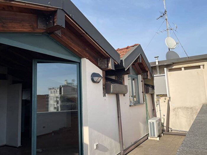 Casa bilocale in affitto in Corso Genova, Milano