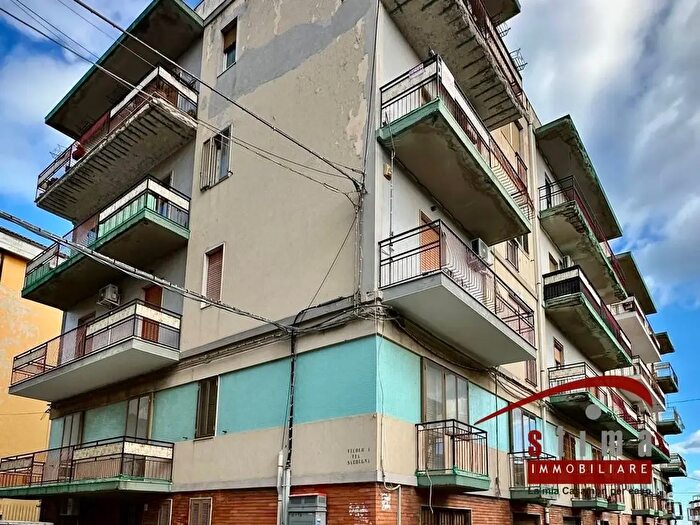 Appartamento con 5 locali in vendita in Via Sardegna, Siracusa