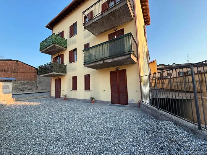 Appartamento trilocale in vendita in Via Circonvallazione Nord, Castrezzato