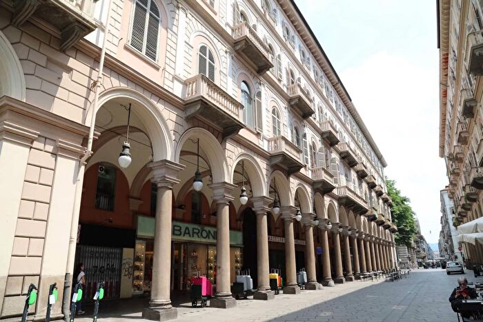 Appartamento bilocale in vendita in Via Giuseppe Garibaldi Torino, Torino