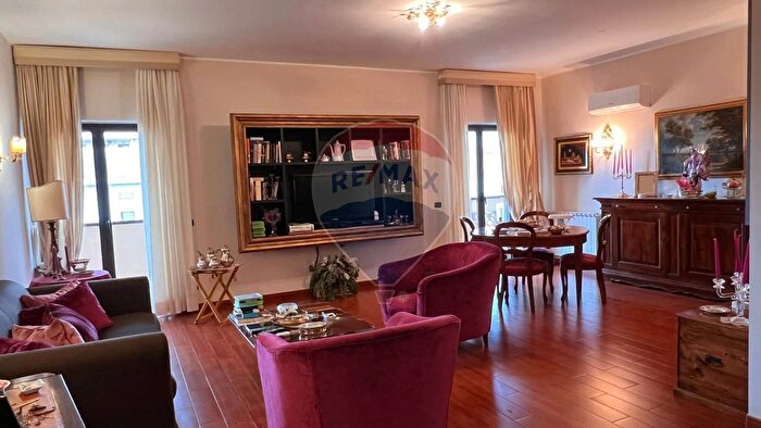 Appartamento quadrilocale in vendita in Strada Comunale Santa Lucia a, Messina