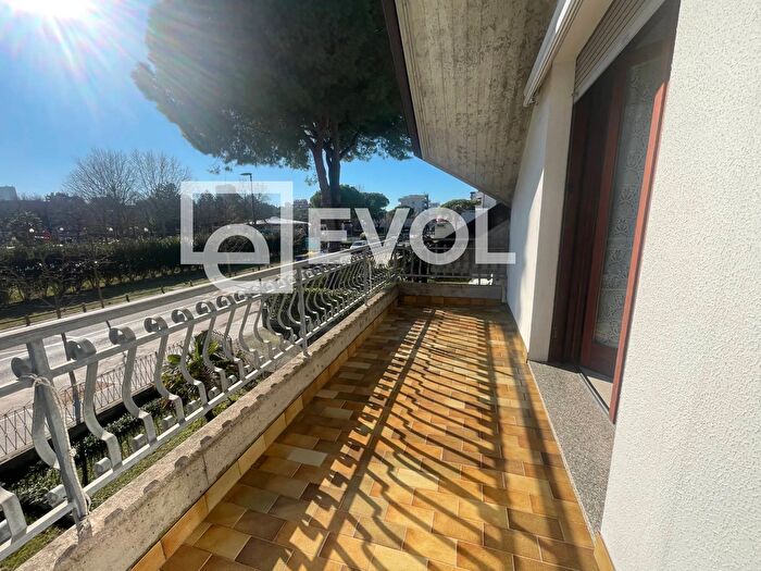 Casa con 10 locali in vendita in Via Latisana, Lignano Sabbiadoro