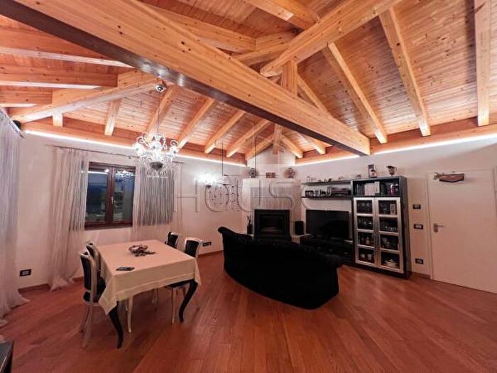 Appartamento quadrilocale in vendita in Citta Di Castello