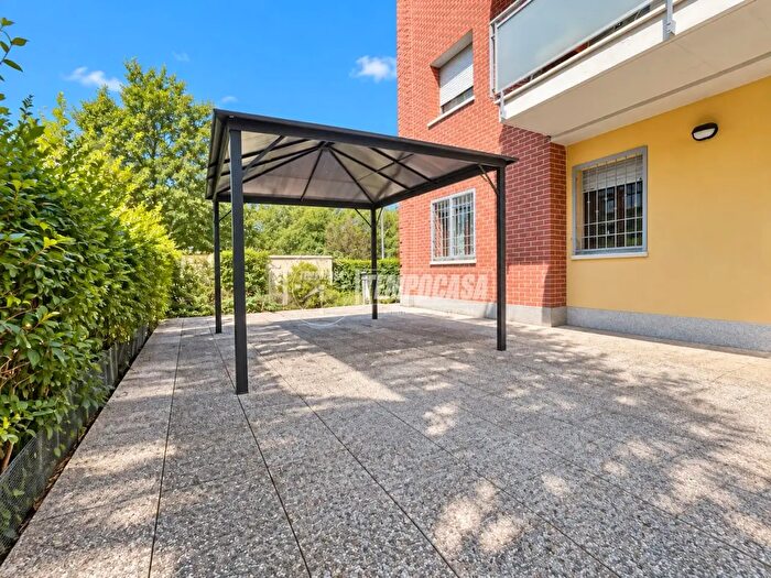 Appartamento trilocale in vendita in Via Mar Ligure, Modena