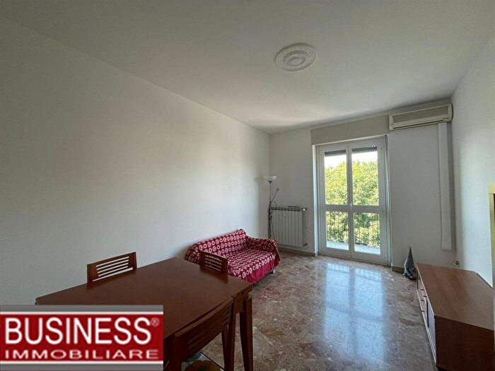Appartamento bilocale in affitto in Piazza Melozzo da Forlì, Piazzale Siena, Milano