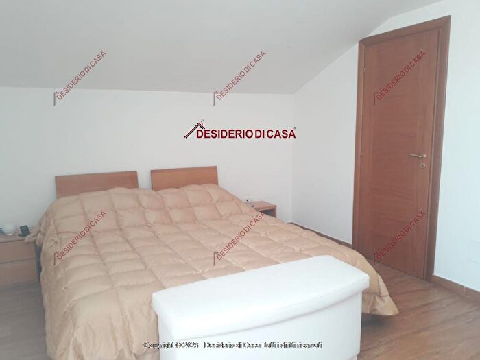 Appartamento con 5 locali in vendita in Piazza Vittorio Veneto Palermo Pa Italia, Palermo